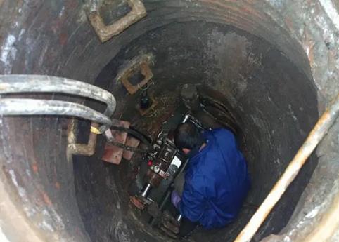 保定望都抽化粪池公司为您分享下管道非开挖修复技术的工艺流程和操作规范